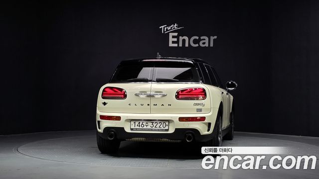 MINI Cooper S Clubman Standard 2nd 2021 — фото 4