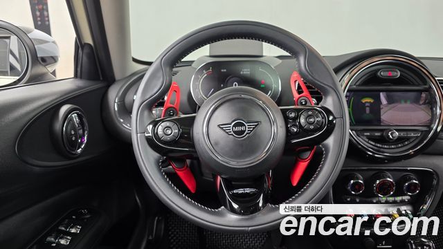 MINI Cooper S Clubman Standard 2nd 2021 — фото 12