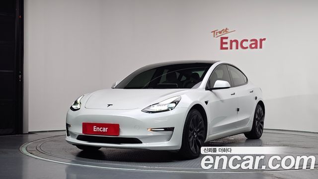 Tesla Model 3 Long Range AWD