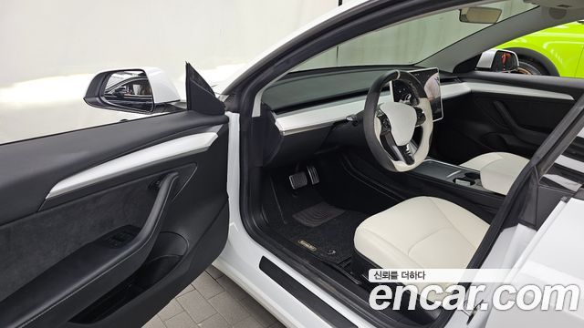 Tesla Model 3 Long Range AWD 2021 — фото 10