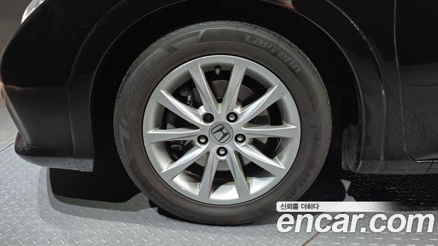 Honda Civic 1.8 Euro 9th 2013 — фото 5