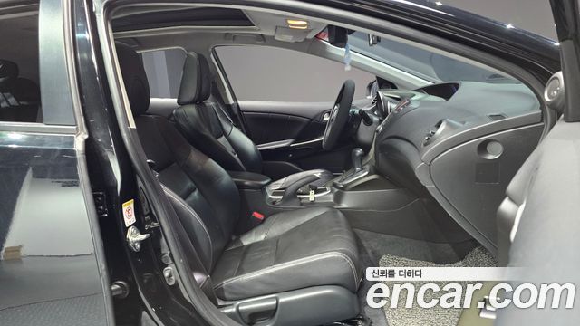 Honda Civic 1.8 Euro 9th 2013 — фото 11