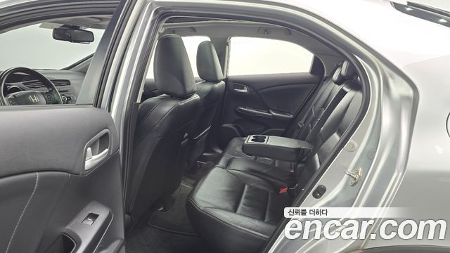Honda Civic 1.8 Euro 9th 2013 — фото 12