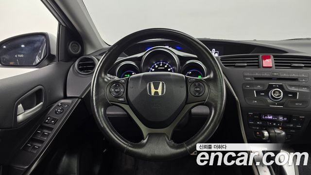 Honda Civic 1.8 Euro 9th 2013 — фото 13
