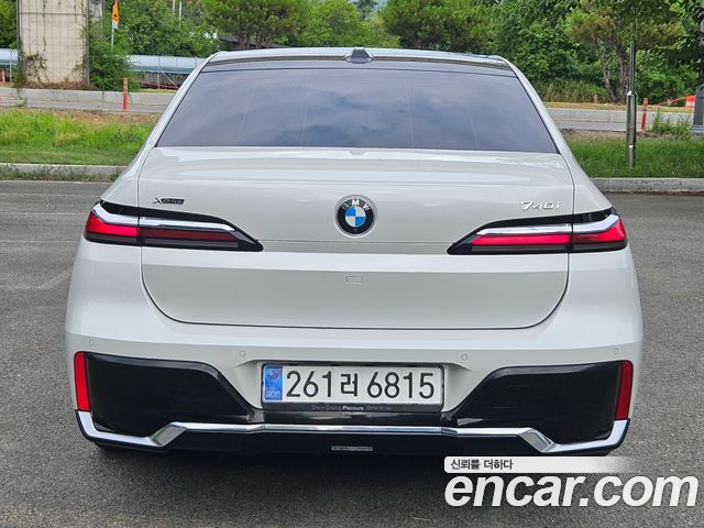 BMW 7 Series (G70) 740i xDrive M Sport 2024 — фото 4