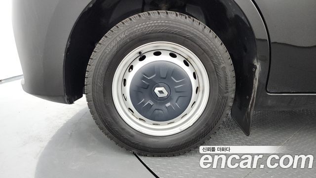 Renault Korea Master 2.3 Van L 2020 — фото 5