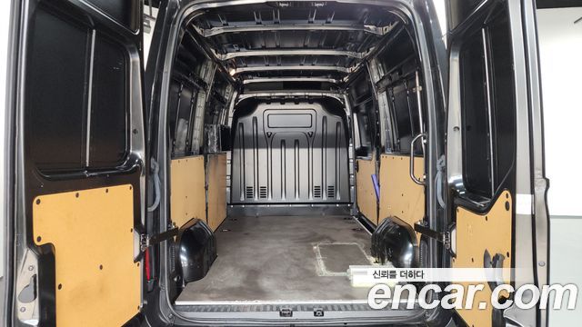 Renault Korea Master 2.3 Van L 2020 — фото 16