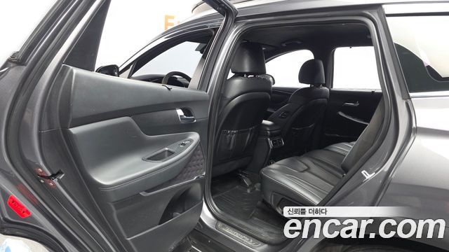 Hyundai Santa Fe Diesel 2.2 2WD Prestige 2021 — фото 26