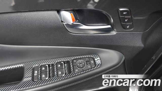 Hyundai Santa Fe Diesel 2.2 2WD Prestige 2021 — фото 30