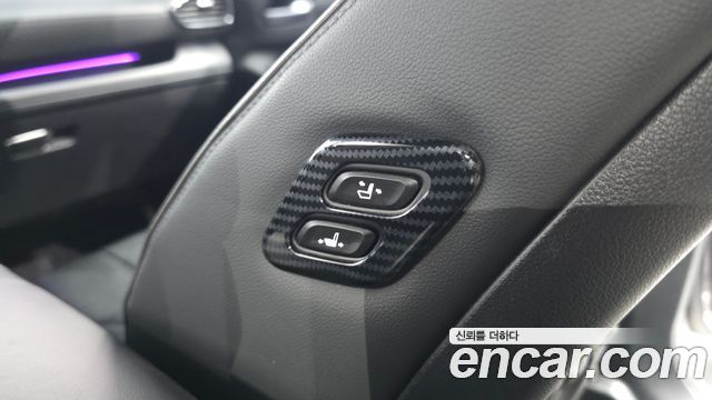 Hyundai Santa Fe Diesel 2.2 2WD Prestige 2021 — фото 32