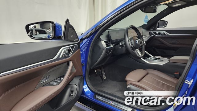 BMW i4 eDrive40 M Sports Pro 2024 — фото 10