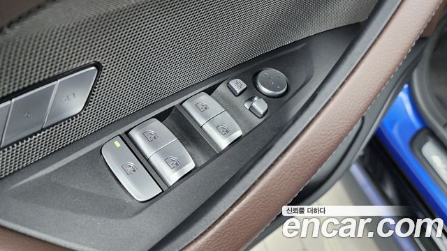 BMW i4 eDrive40 M Sports Pro 2024 — фото 27