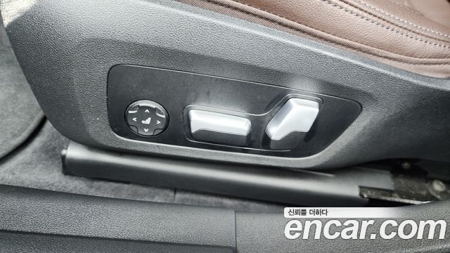 BMW i4 eDrive40 M Sports Pro 2024 — фото 31