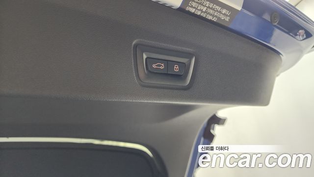 BMW i4 eDrive40 M Sports Pro 2024 — фото 32