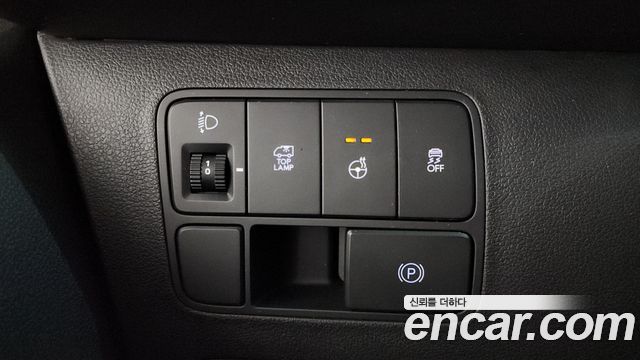 Hyundai ST1 Cargo Premium 2025 — фото 18