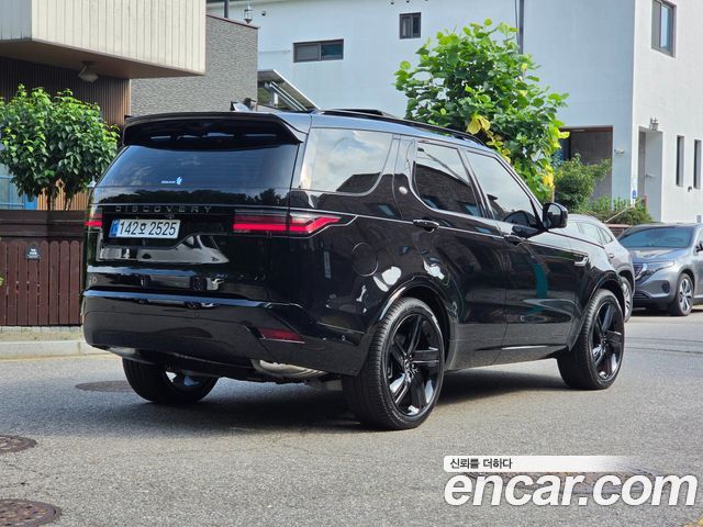 Land Rover Discovery 5 D350 Dynamic HSE 2025 — фото 2