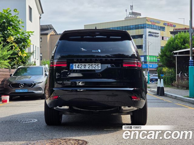Land Rover Discovery 5 D350 Dynamic HSE 2025 — фото 4