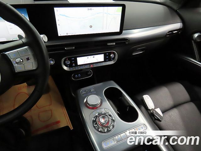 Genesis GV60 Standard AWD 2022 — фото 10