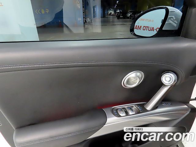 Genesis GV60 Standard AWD 2022 — фото 17