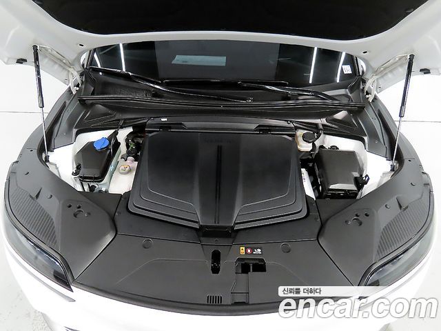 Genesis GV60 Standard AWD 2022 — фото 23