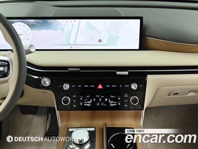 Genesis G80 (RG3) Gasoline 2.5 Turbo AWD 2025 — фото 18