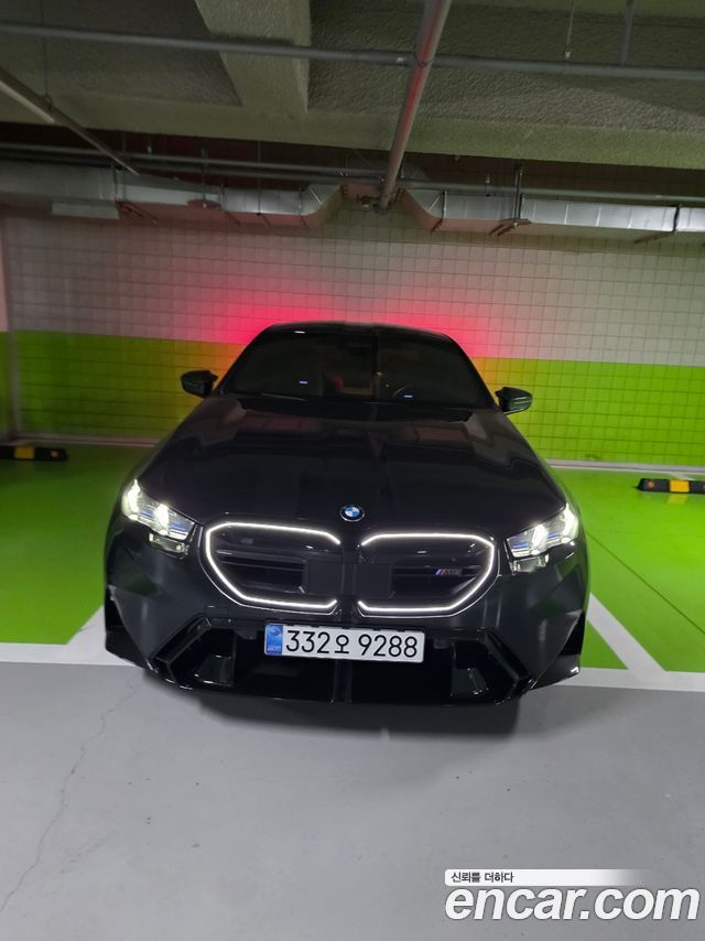 BMW M5 (G90) M5 Sedan