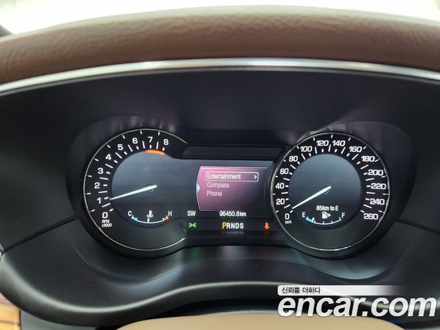 Lincoln MKC 2.0 AWD 2015 — фото 19