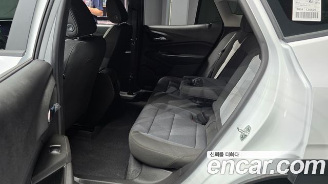 Chevrolet Trax Crossover 1.2 LS 2025 — фото 12