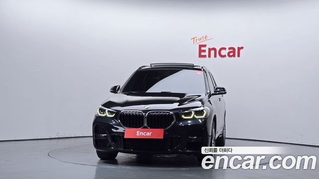 BMW X1 (F48) xDrive 20i M Sport 2020 — фото 3