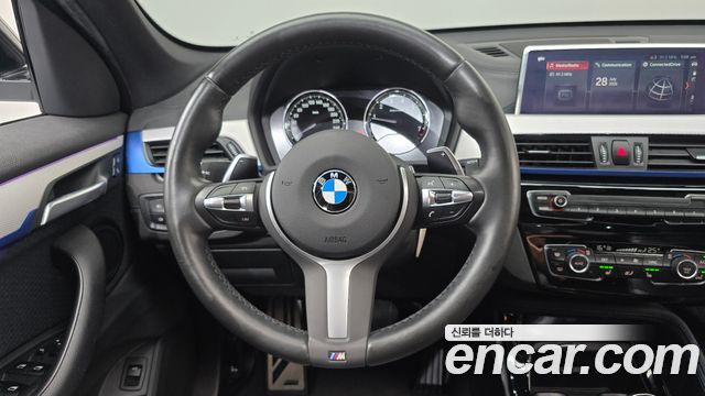 BMW X1 (F48) xDrive 20i M Sport 2020 — фото 13