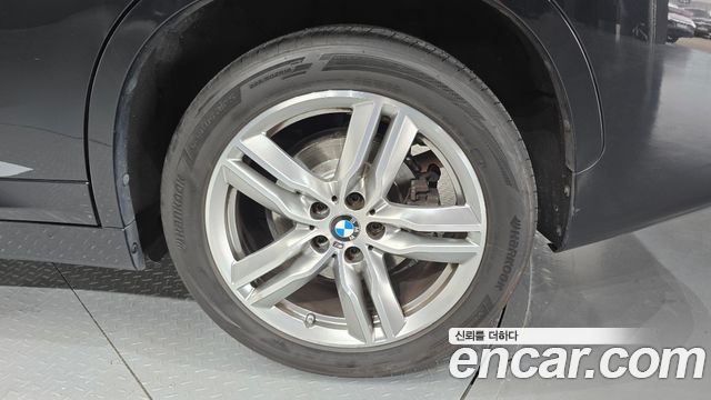 BMW X1 (F48) xDrive 20i M Sport 2020 — фото 21
