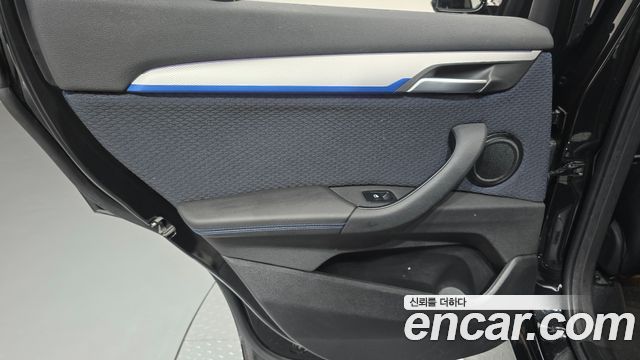 BMW X1 (F48) xDrive 20i M Sport 2020 — фото 25