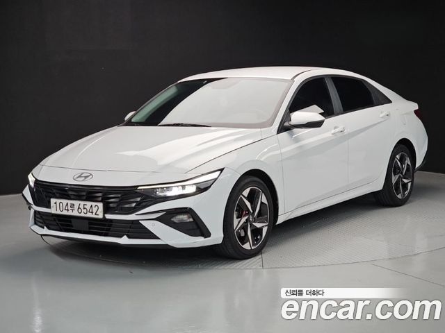 Hyundai Avante (CN7) 1.6 Smart 2024 — фото 1