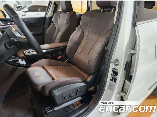 BMW 2 Series Active Tourer (U06) 220i M Sport Design 2025 — фото 10