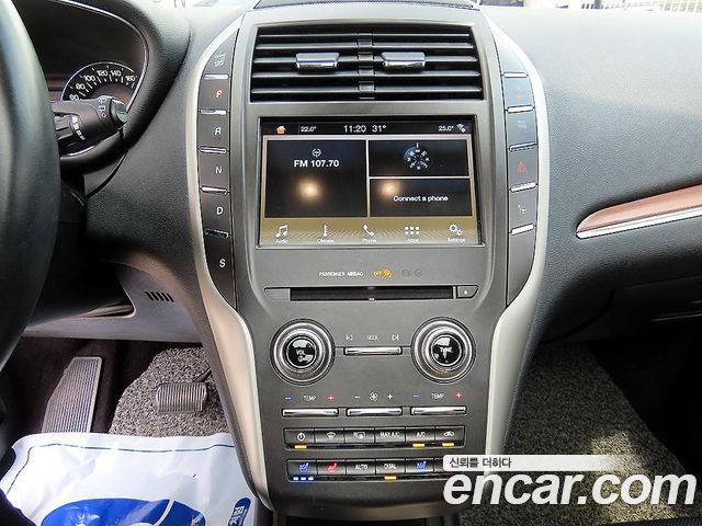 Lincoln MKC 2.0 AWD 2017 — фото 16