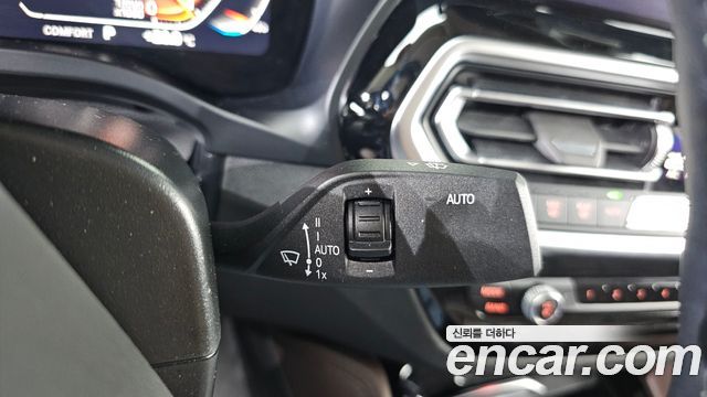 BMW X4 (G02) xDrive20i xLine 2023 — фото 20