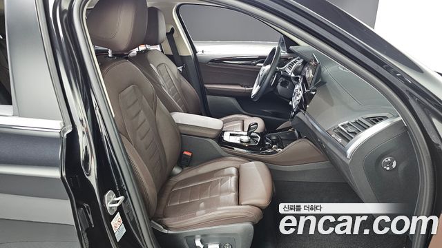 BMW X4 (G02) xDrive20i xLine 2023 — фото 26