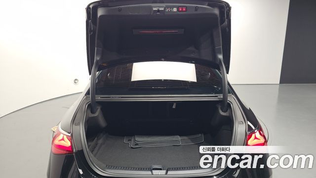 Mercedes-Benz E-Class (W214) E450 4MATIC 2024 — фото 32