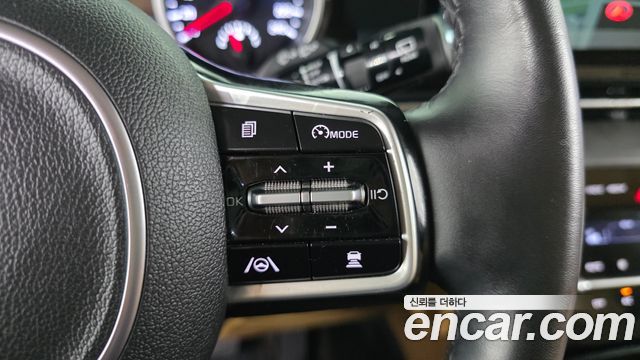 Kia Carnival (IV) Diesel 9-Seater Prestige 2022 — фото 15