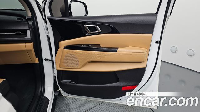 Kia Carnival (IV) Diesel 9-Seater Prestige 2021 — фото 25