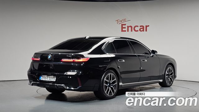 BMW 7 Series (G70) 740i xDrive M Sport Limited 2026 — фото 2