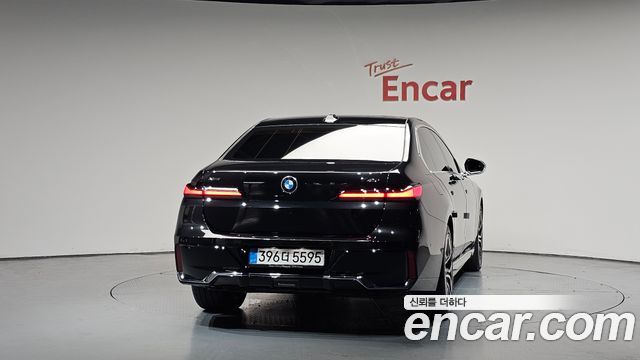 BMW 7 Series (G70) 740i xDrive M Sport Limited 2026 — фото 4