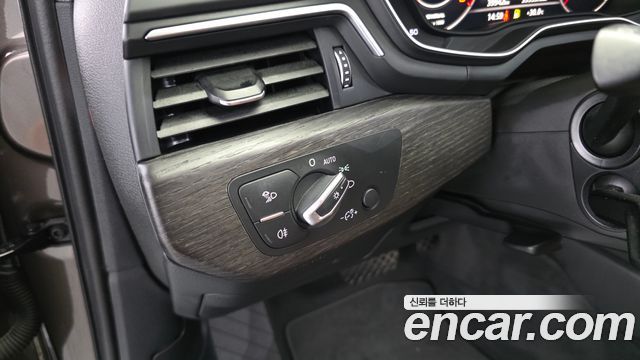 Audi A4 (B9) 35 TDI Premium 2018 — фото 18