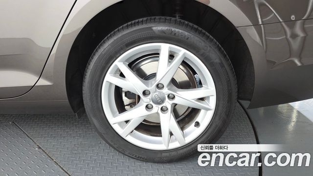 Audi A4 (B9) 35 TDI Premium 2018 — фото 21