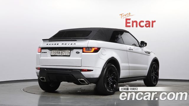 Land Rover Range Rover Evoque 2.0 TD4 SE Dynamic Convertible 2017 — фото 2