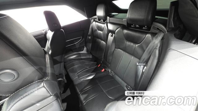 Land Rover Range Rover Evoque 2.0 TD4 SE Dynamic Convertible 2017 — фото 11