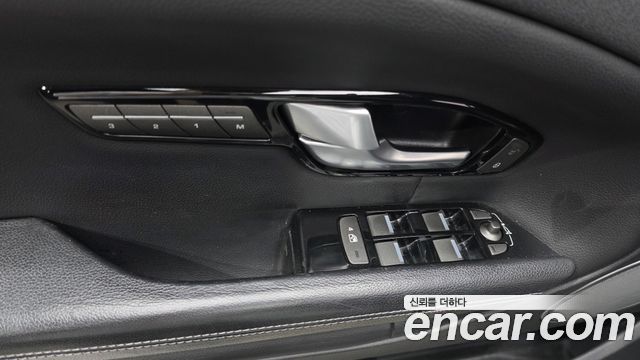 Land Rover Range Rover Evoque 2.0 TD4 SE Dynamic Convertible 2017 — фото 12