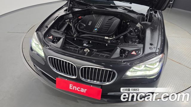 BMW 7 Series (F01) 740d xDrive 2013 — фото 6