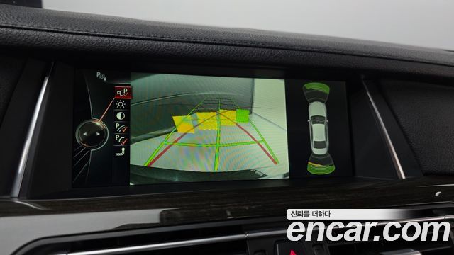BMW 7 Series (F01) 740d xDrive 2013 — фото 16