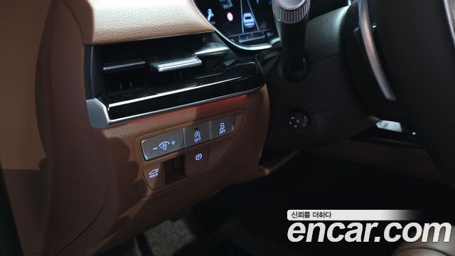 Genesis G80 (RG3) Gasoline 2.5 Turbo AWD 2024 — фото 29